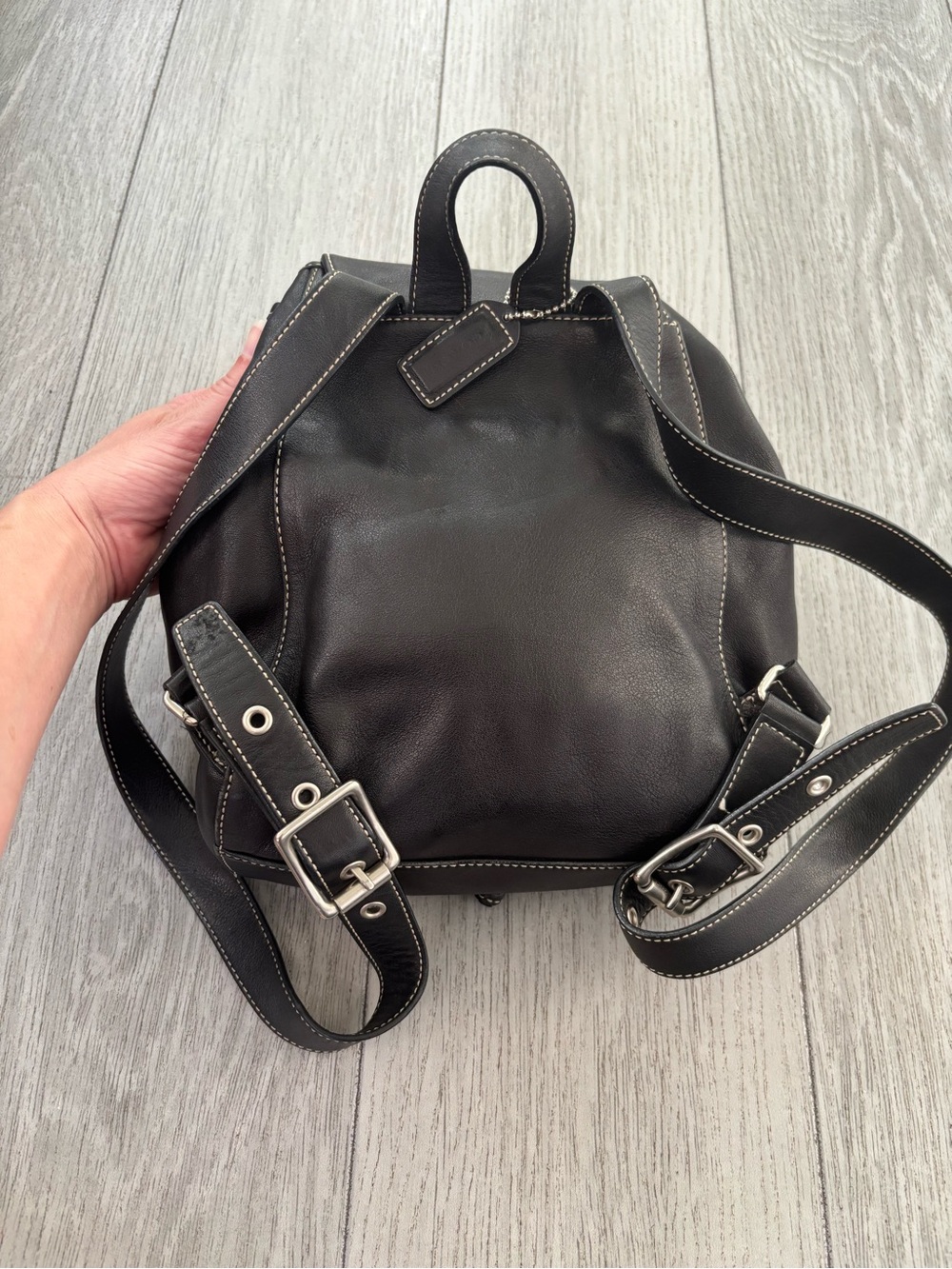 Coach bag vintage Y2K in black leather. Mini backpack in EUC. - Picture 5 of 10